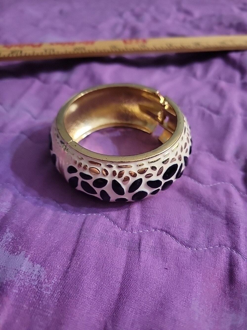Metal Enamel Ceramic Looking Thick Bracelet Leopard Safari Type Hinged